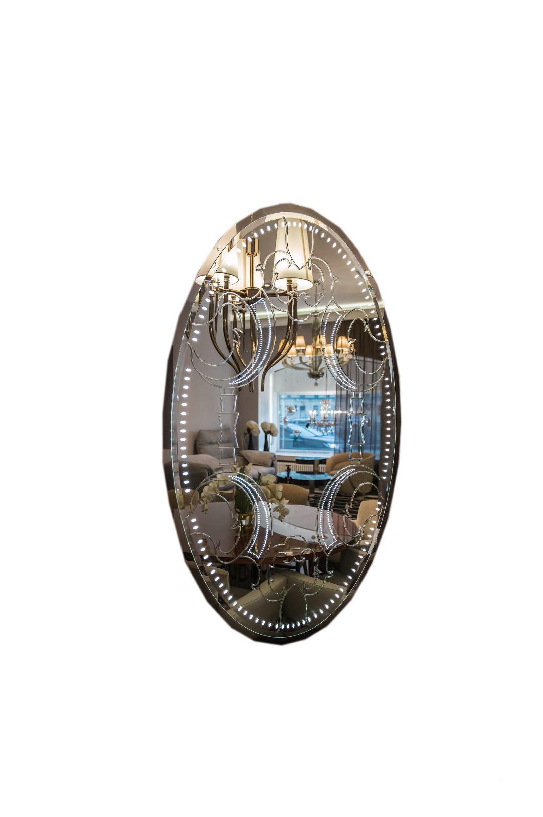 Овальное зеркало Visionnaire Sortilege — Фотография 1